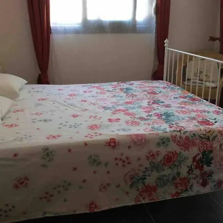 Semesterbostad 100 M To Beach, Entire Cozy With Patio Bodrum