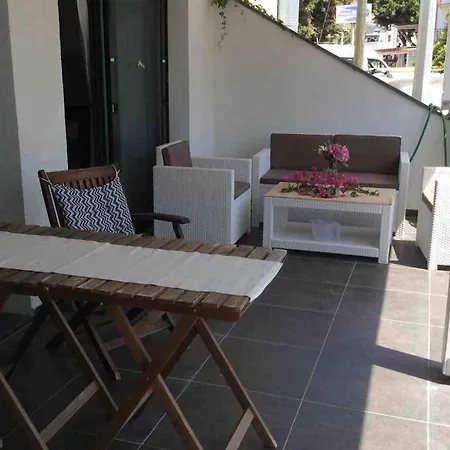 Nyaraló 100 M To Beach, Entire Cozy With Patio Bodrum