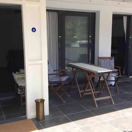 Nyaraló 100 M To Beach, Entire Cozy With Patio Bodrum