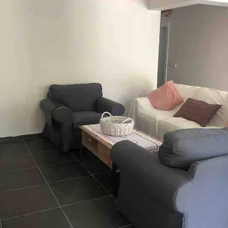 100 M To Beach, Entire Cozy With Patio * Bodrum