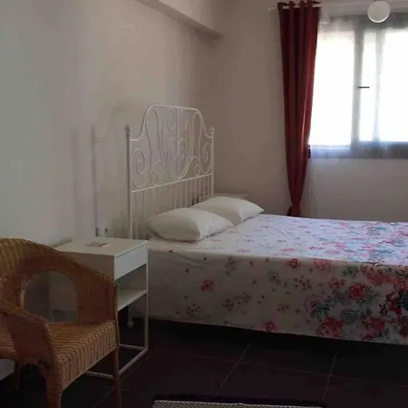 Hébergement de vacances 100 M To Beach, Entire Cozy With Patio Bodrum